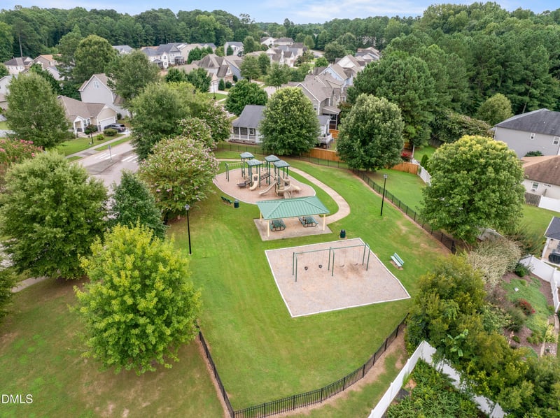 508 Ferry Ct, Wake Forest, NC 27587