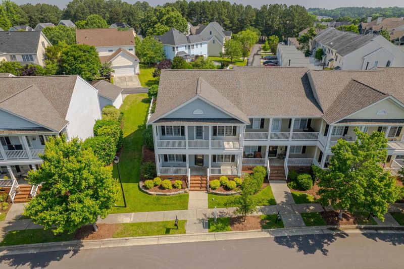 508 Franklin Manor Ln, Cary, NC 27519