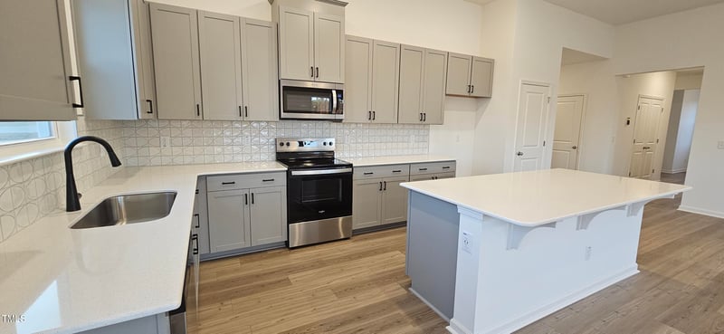 508 John Stark Dr, Fuquay Varina, NC 27526