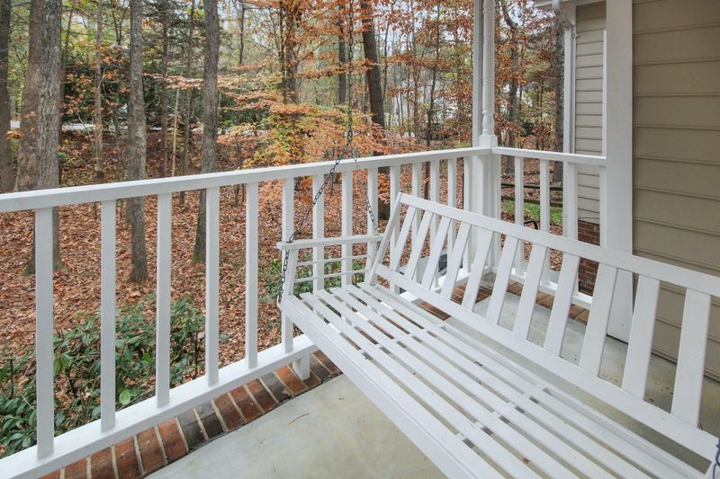 508 Lafayette Dr, Hillsborough, NC 27278