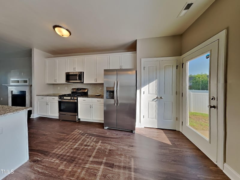 508 Lakemont Dr, Clayton, NC 27520