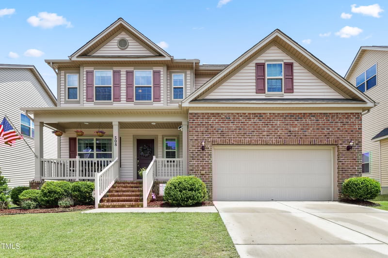 508 Minerva Dale Dr, Fuquay Varina, NC 27526