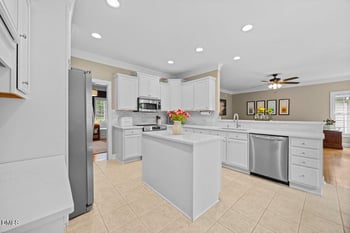 508 Nantucket Dr, Cary, NC 27513