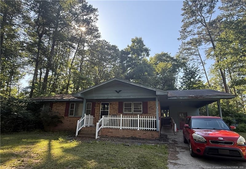 508 Nixon Dr, Sanford, NC 27330