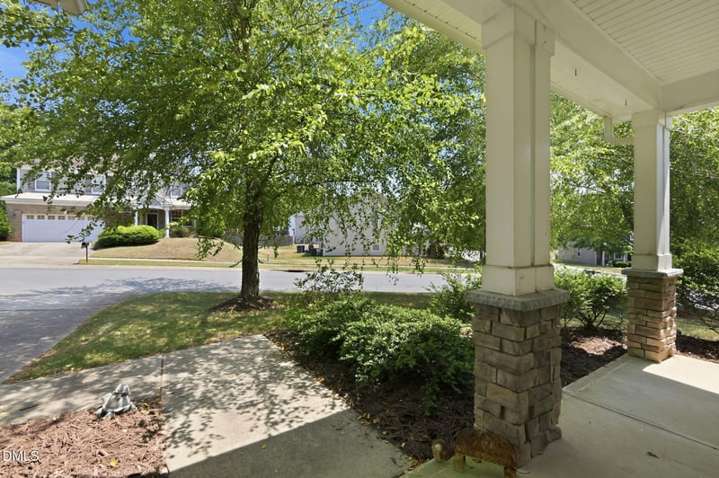 508 Ravenstone Ln, Durham, NC 27703