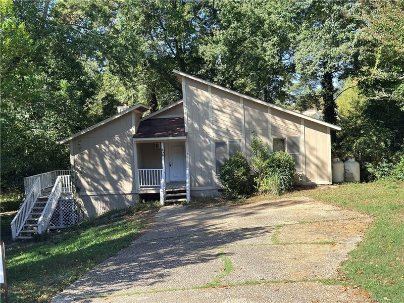 508 Singletary Pl, Fayetteville, NC 28314