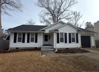 508 Stoneway Ct, Fayetteville, NC 28301