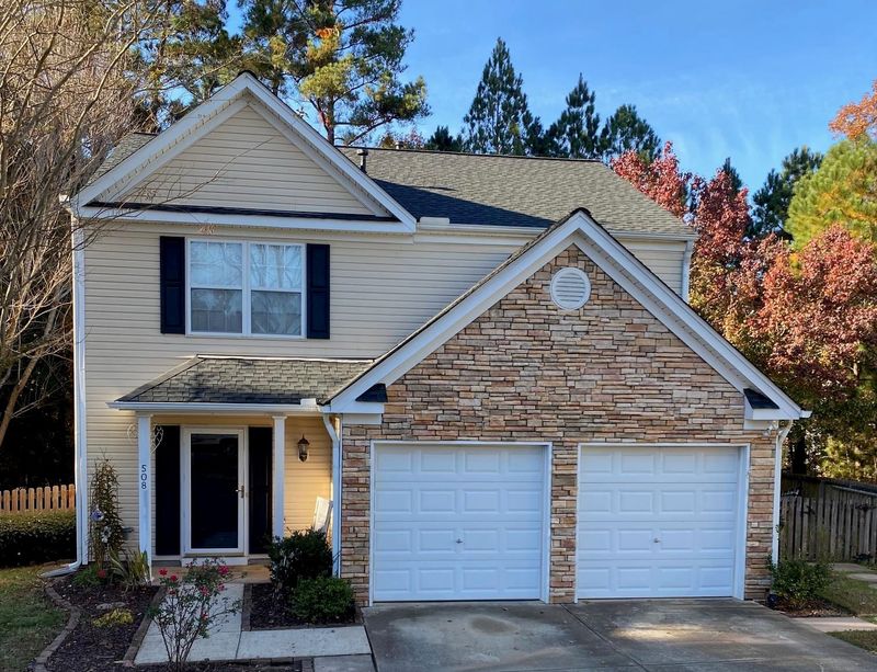 508 Sturminster Dr, Holly Springs, NC 27540