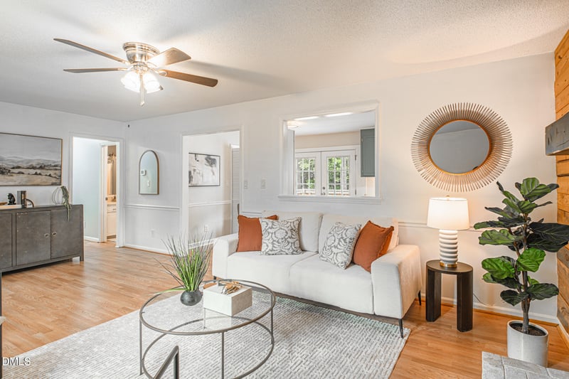 508 Sunray Ct, Fuquay Varina, NC 27526