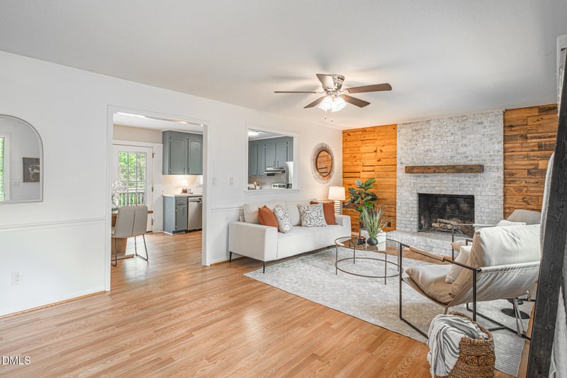 508 Sunray Ct, Fuquay Varina, NC 27526