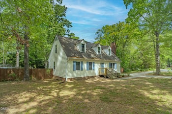 508 Sunray Ct, Fuquay Varina, NC 27526