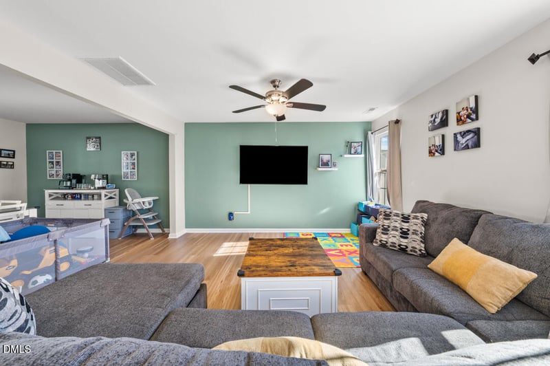 508 Weeping Willow Dr, Durham, NC 27704