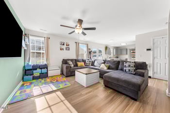 508 Weeping Willow Dr, Durham, NC 27704