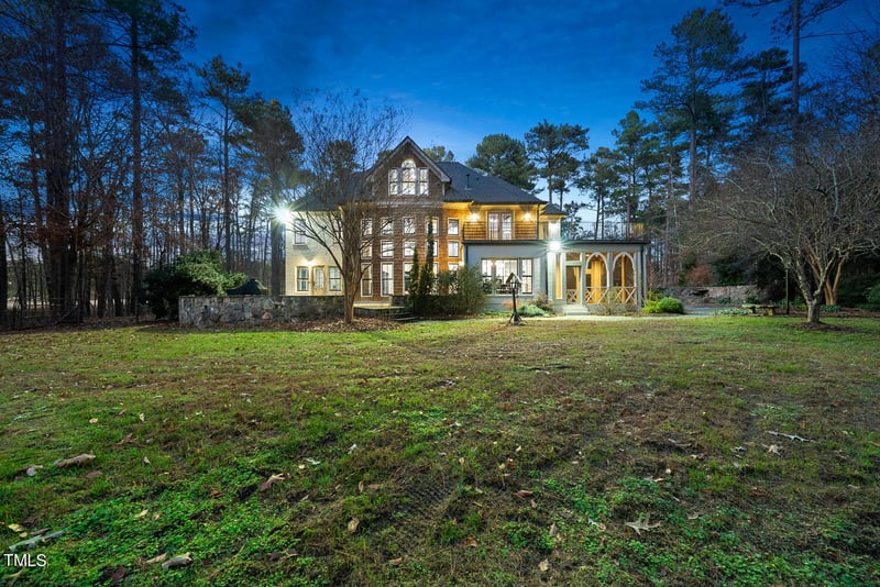 508 Willowbend Dr, Chapel Hill, NC 27517