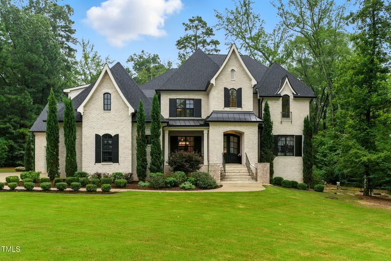 5084 Shakori Trl, Durham, NC 27707