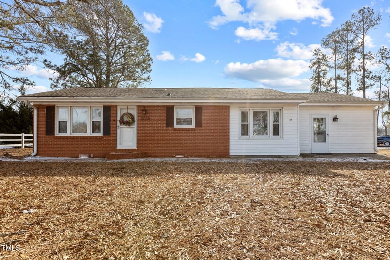 5088 Christian Light Rd, Fuquay Varina, NC 27526