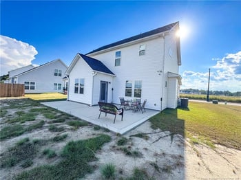 509 Amusement Dr, Hope Mills, NC 28348