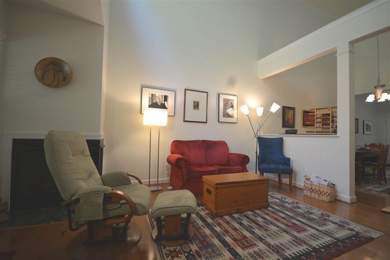 509 Bartlett Cir, Hillsborough, NC 27278