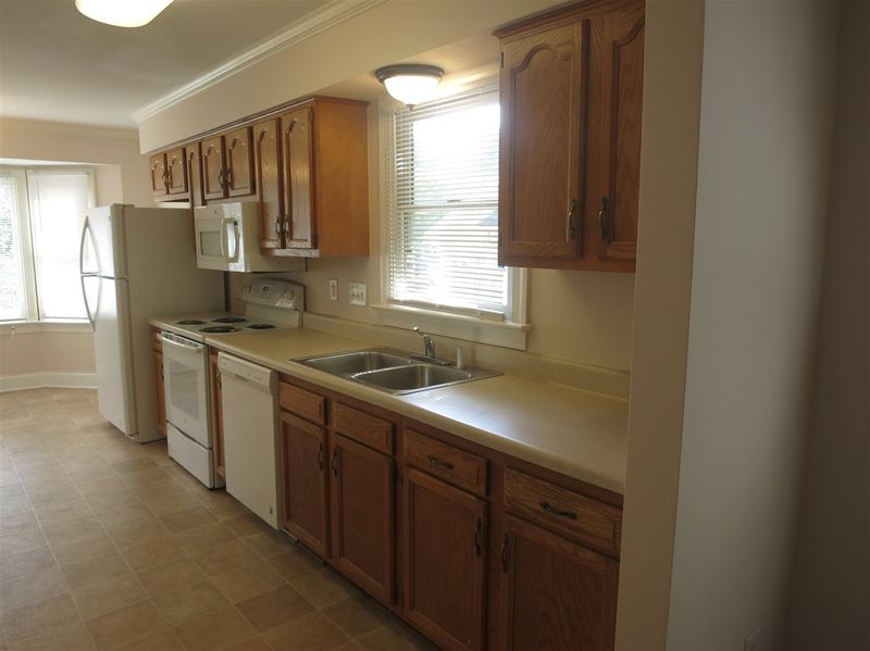 509 Brent Rd, Raleigh, NC 27606