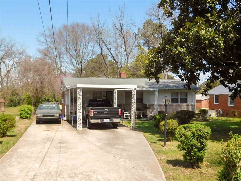 509 Calloway Dr, Raleigh, NC 27610