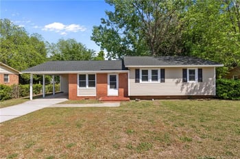 509 Clifford Ave, Fayetteville, NC 28314