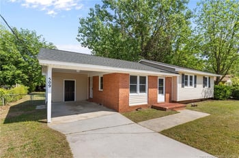 509 Clifford Ave, Fayetteville, NC 28314