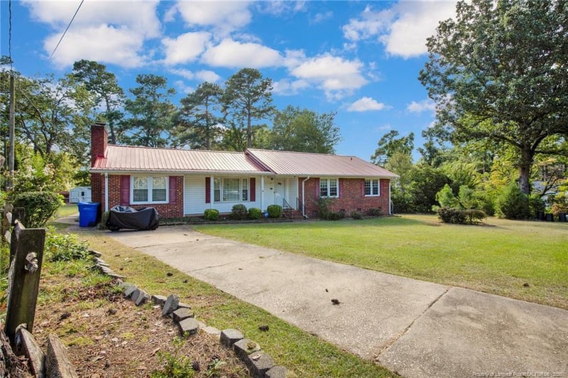 509 Dashland Dr, Fayetteville, NC 28303