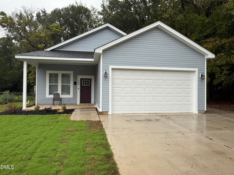509 Elizabeth St, Selma, NC 27576