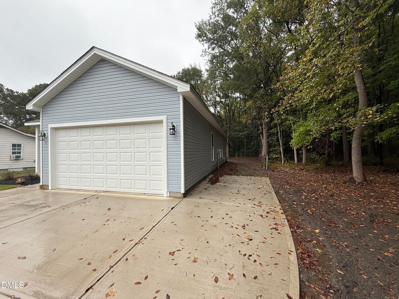 509 Elizabeth St, Selma, NC 27576