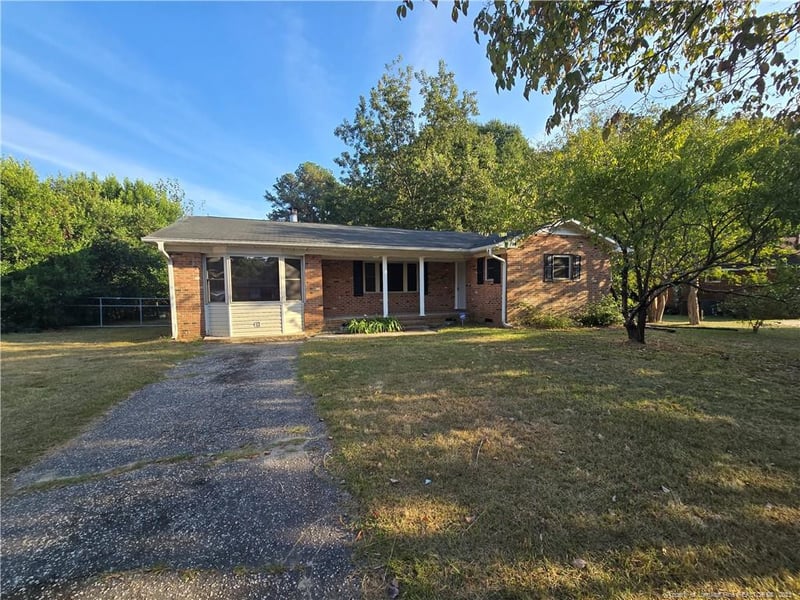 509 Grafton Ave, Fayetteville, NC 28301