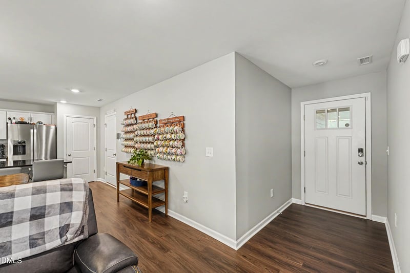 509 Kayak Ct, Mebane, NC 27302