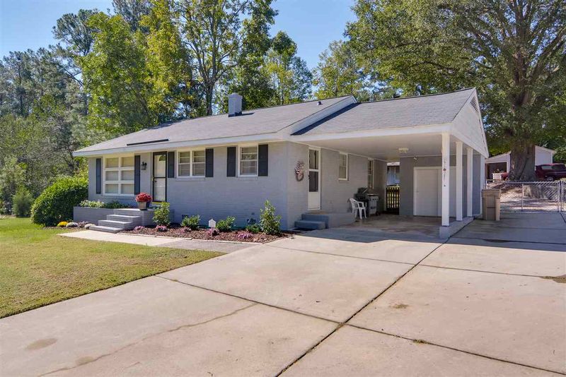 509 Kenway St, Garner, NC 27529