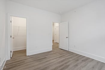 509 Kildaire Farm Rd #302, Cary, NC 27511