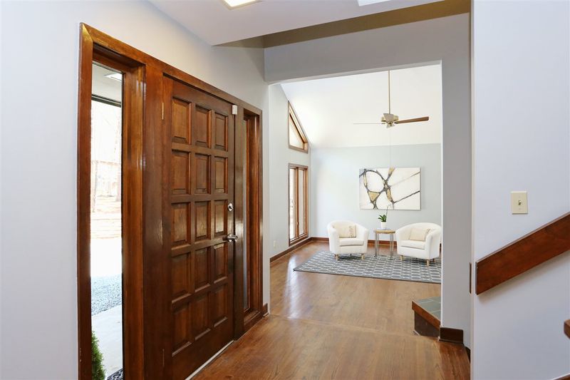 509 Lakeshore Ln, Chapel Hill, NC 27514