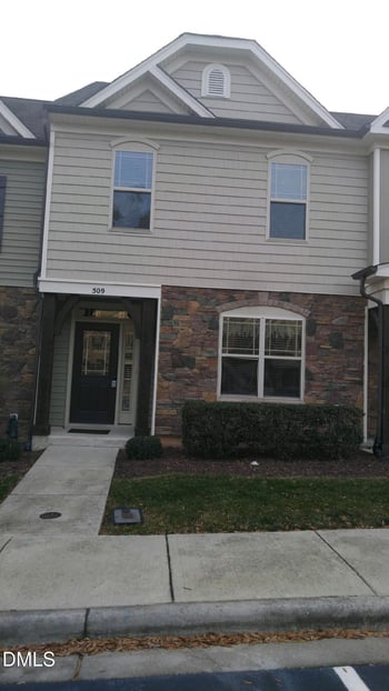 509 Matheson Pl, Cary, NC 27511