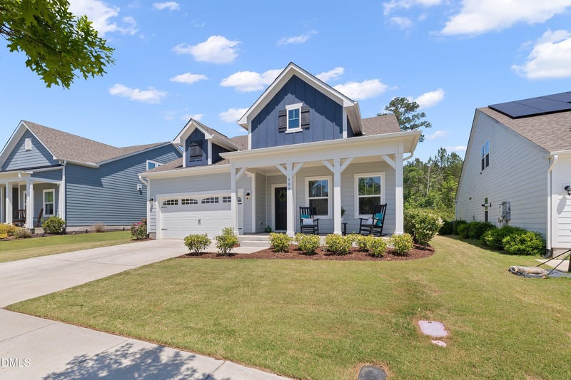 509 Oaks End Dr, Holly Springs, NC 27540