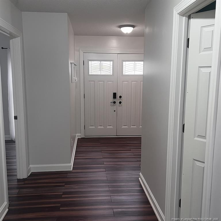 509 Olde Towne Dr, Sanford, NC 27330