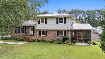 509 Park Dr, Clayton, NC 27520