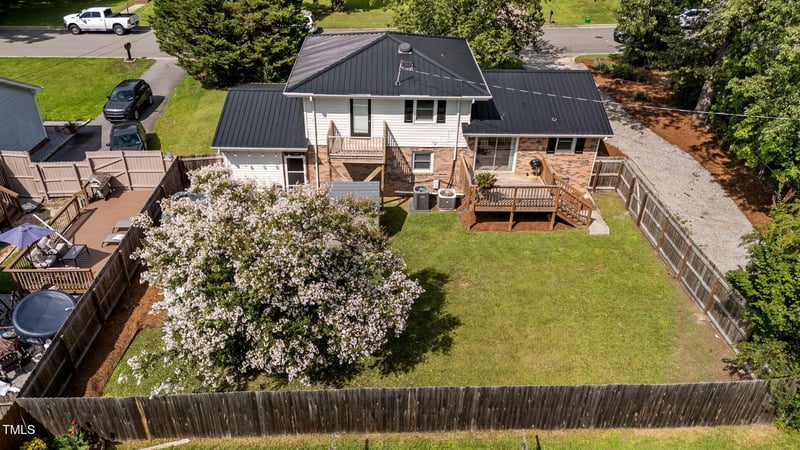 509 Park Dr, Clayton, NC 27520