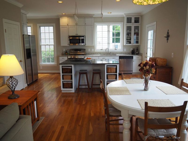 509 Parkside Cir, Chapel Hill, NC 27516
