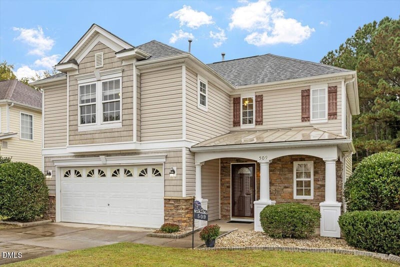 509 Pebblestone Dr, Durham, NC 27703