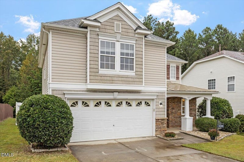 509 Pebblestone Dr, Durham, NC 27703
