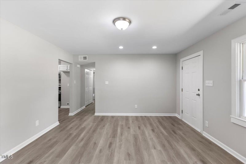 509 Solar Dr, Raleigh, NC 27610