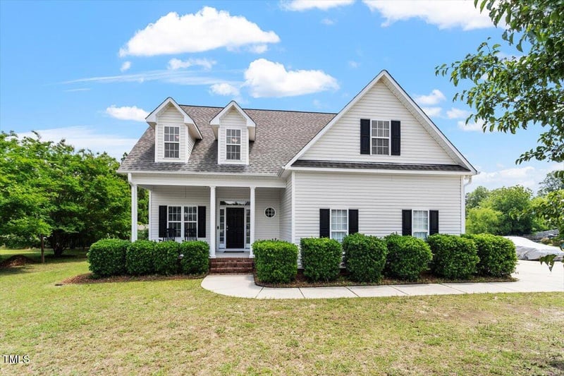 509 Spruce Meadows Ln, Willow Springs, NC 27592