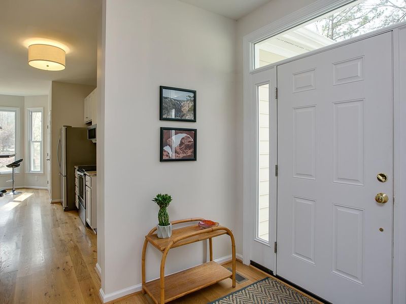509 Stonehill Rd, Chapel Hill, NC 27516