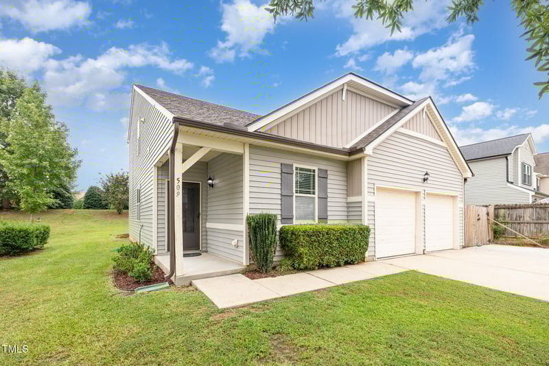509 Timber Meadow Lake Dr, Fuquay Varina, NC 27526