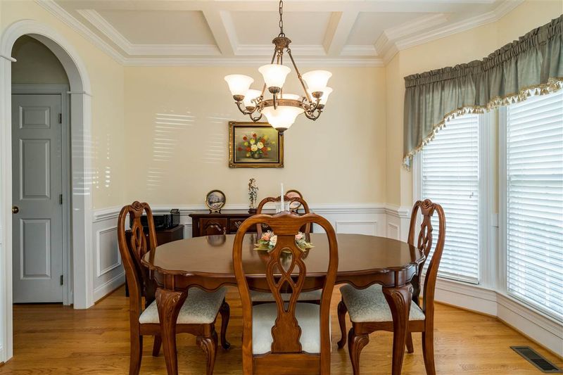 509 Vatersay Dr, Apex, NC 27502