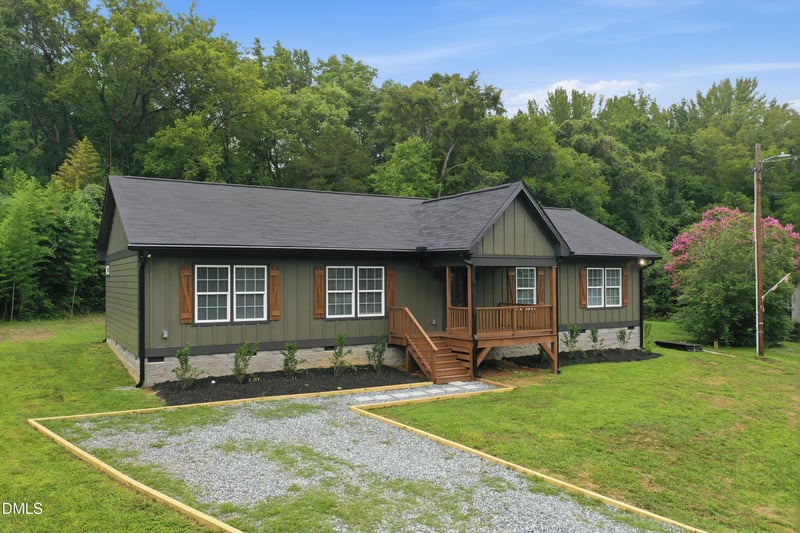 509 Webb St, Mebane, NC 27302