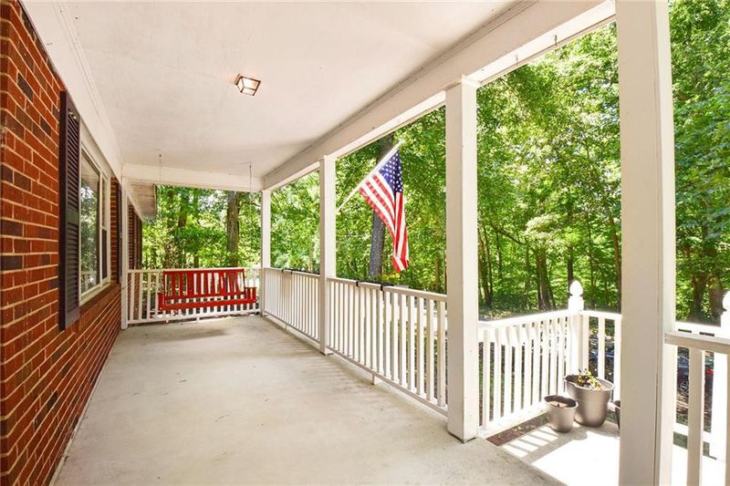 509 Woodhaven Dr, Burlington, NC 27217