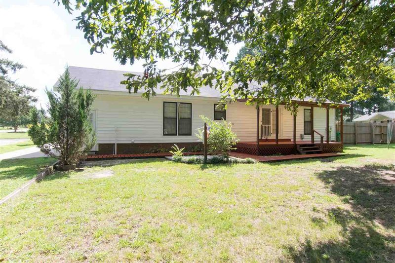 509 Yates Pl, Zebulon, NC 27597